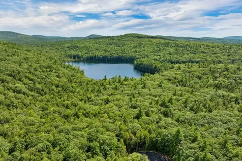 267-23 Winnipesaukee Drive Wolfeboro NH 03894