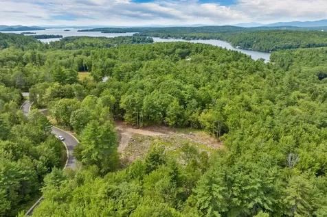 267-23 Winnipesaukee Drive Wolfeboro NH 03894