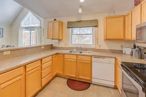 5 Hillside Circle Lincoln NH 03251