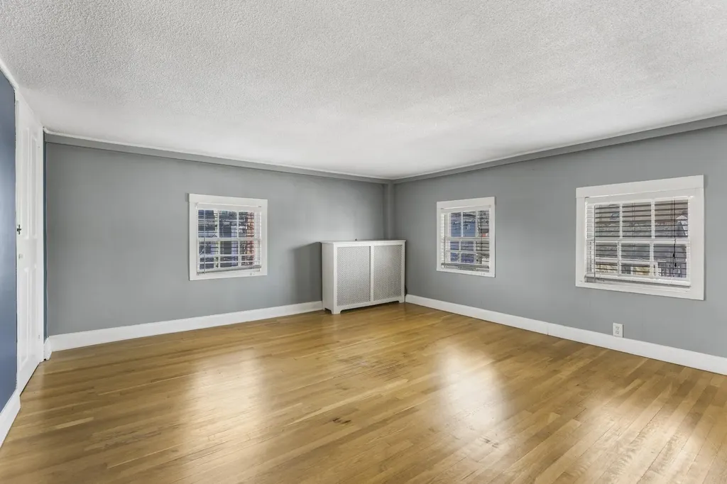 110 Court Street Portsmouth NH 03801