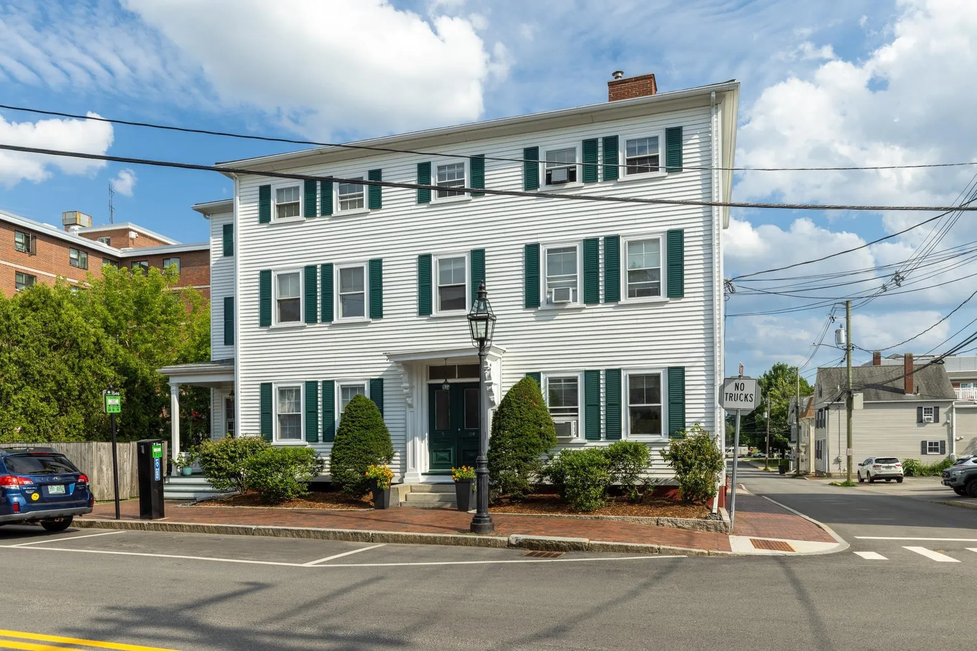 110 Court Street Portsmouth NH 03801