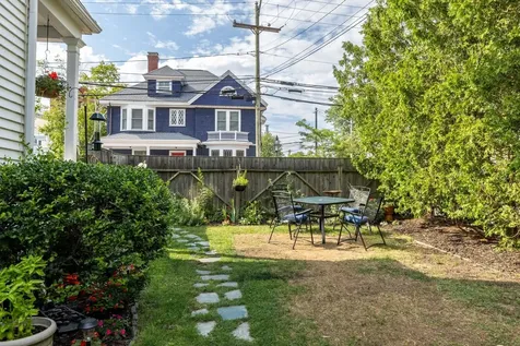 110 Court Street Portsmouth NH 03801