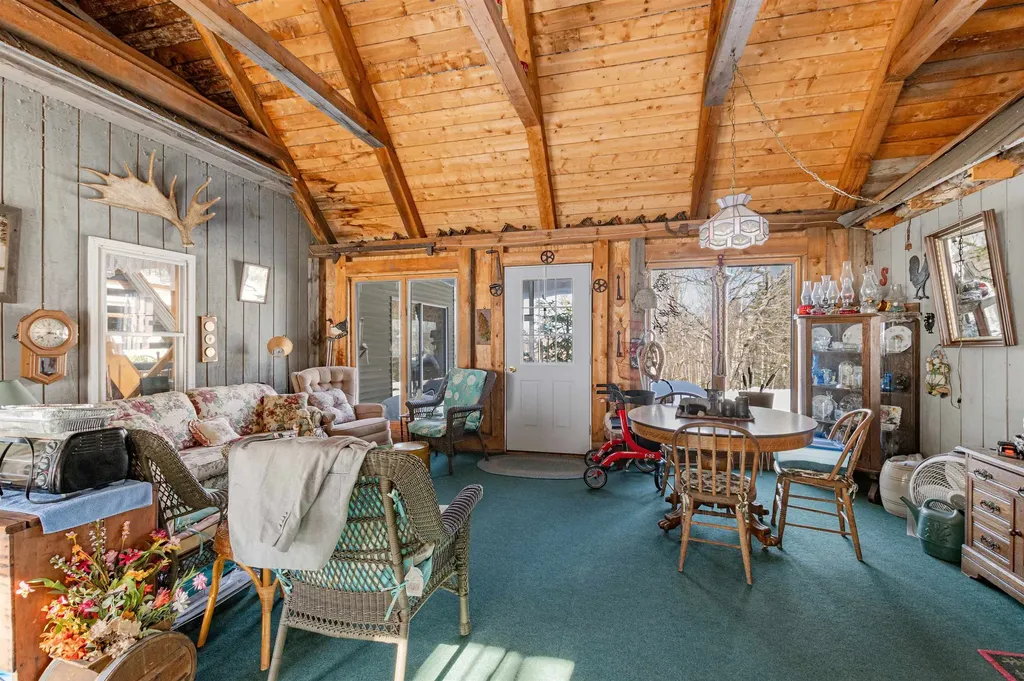 636 Meridan Hill Road Columbia NH 03576