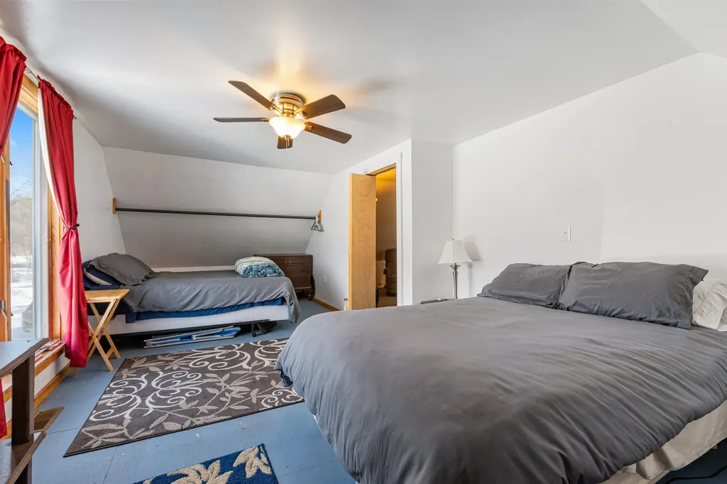 636 Meridan Hill Road Columbia NH 03576