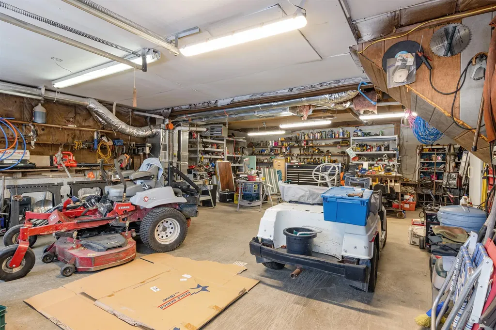 636 Meridan Hill Road Columbia NH 03576