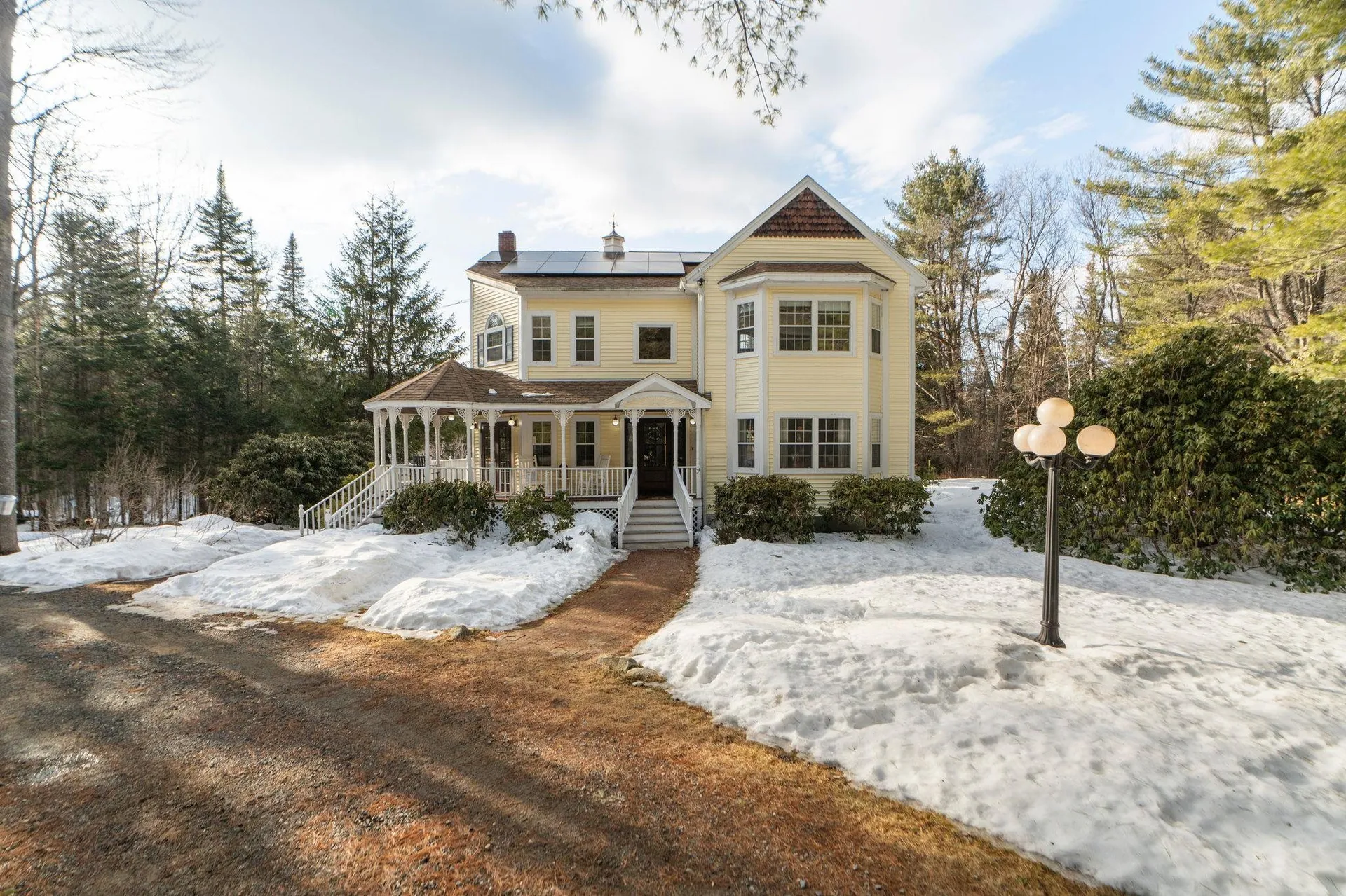34 Meadowbrook Road Grantham NH 03753