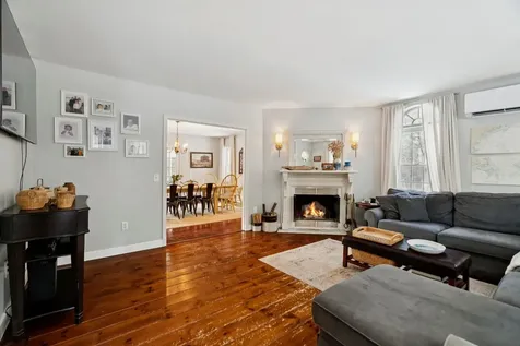 34 Meadowbrook Road Grantham NH 03753