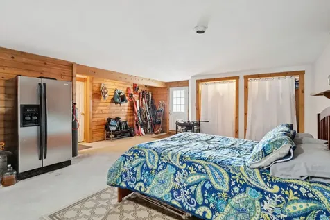 34 Meadowbrook Road Grantham NH 03753