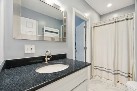 34 Meadowbrook Road Grantham NH 03753