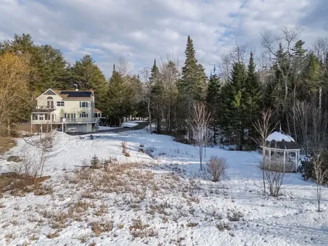 34 Meadowbrook Road Grantham NH 03753