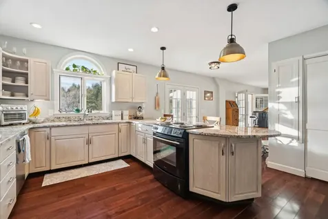 34 Meadowbrook Road Grantham NH 03753