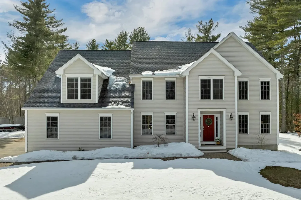 147 Boulder Drive Barrington NH 03825