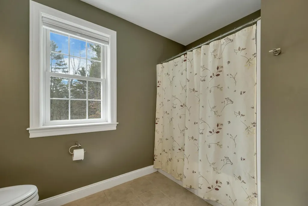 147 Boulder Drive Barrington NH 03825