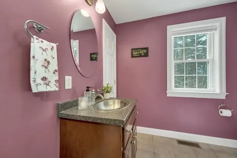 147 Boulder Drive Barrington NH 03825