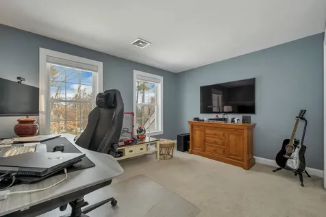 147 Boulder Drive Barrington NH 03825