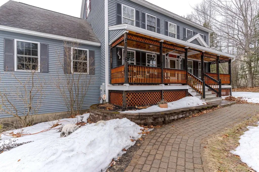 94 Winkley Farm Lane Rochester NH 03867