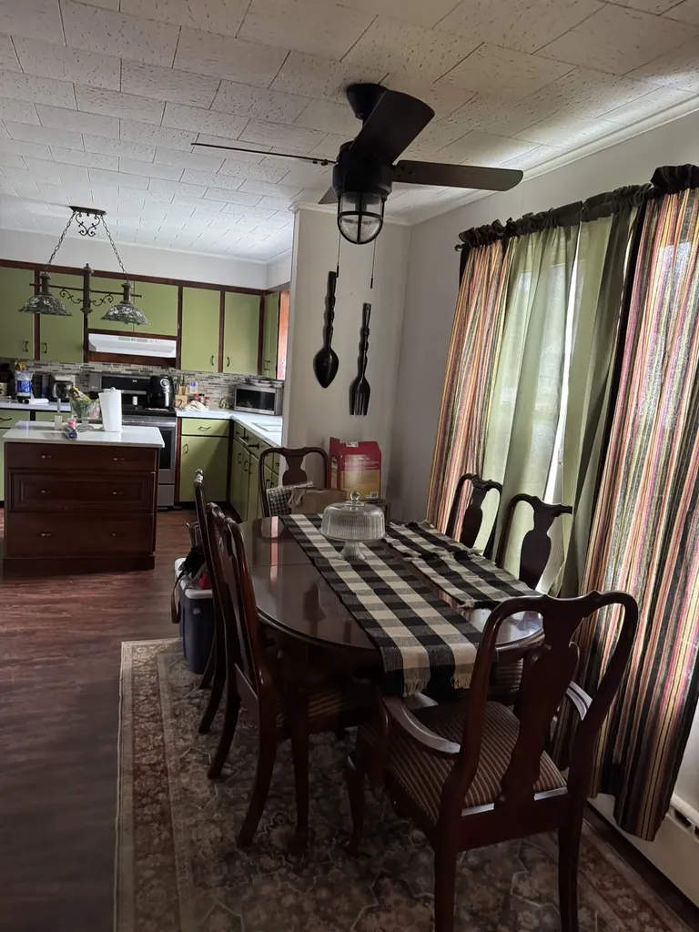 34 School Street Proctor VT 05765