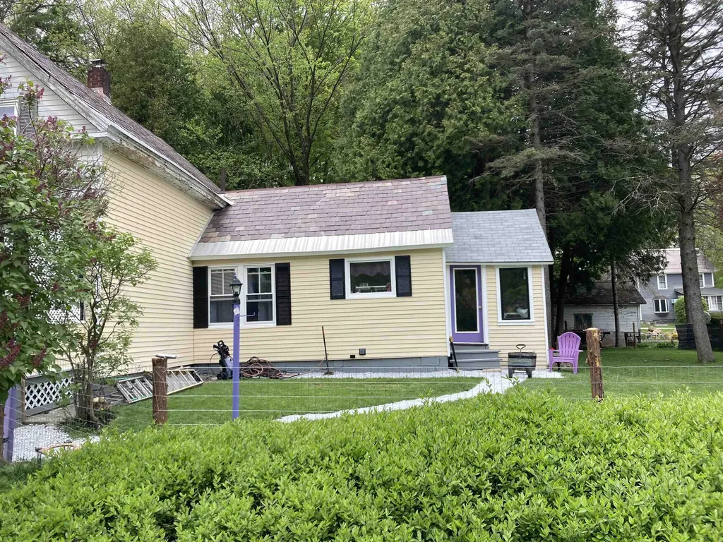 34 School Street Proctor VT 05765