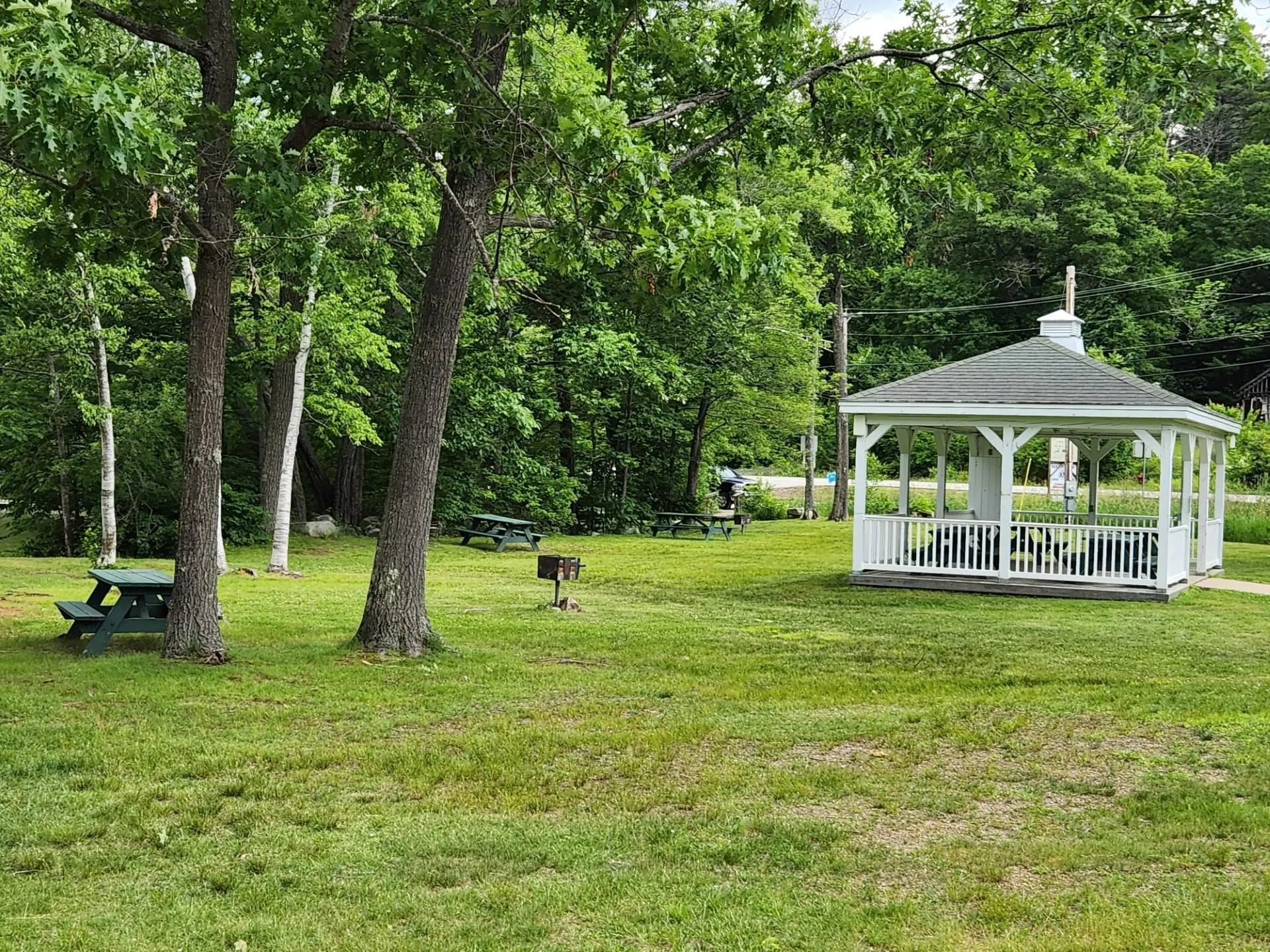Colonial Circle Harrison ME 04040