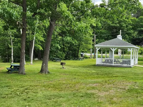 Colonial Circle Harrison ME 04040