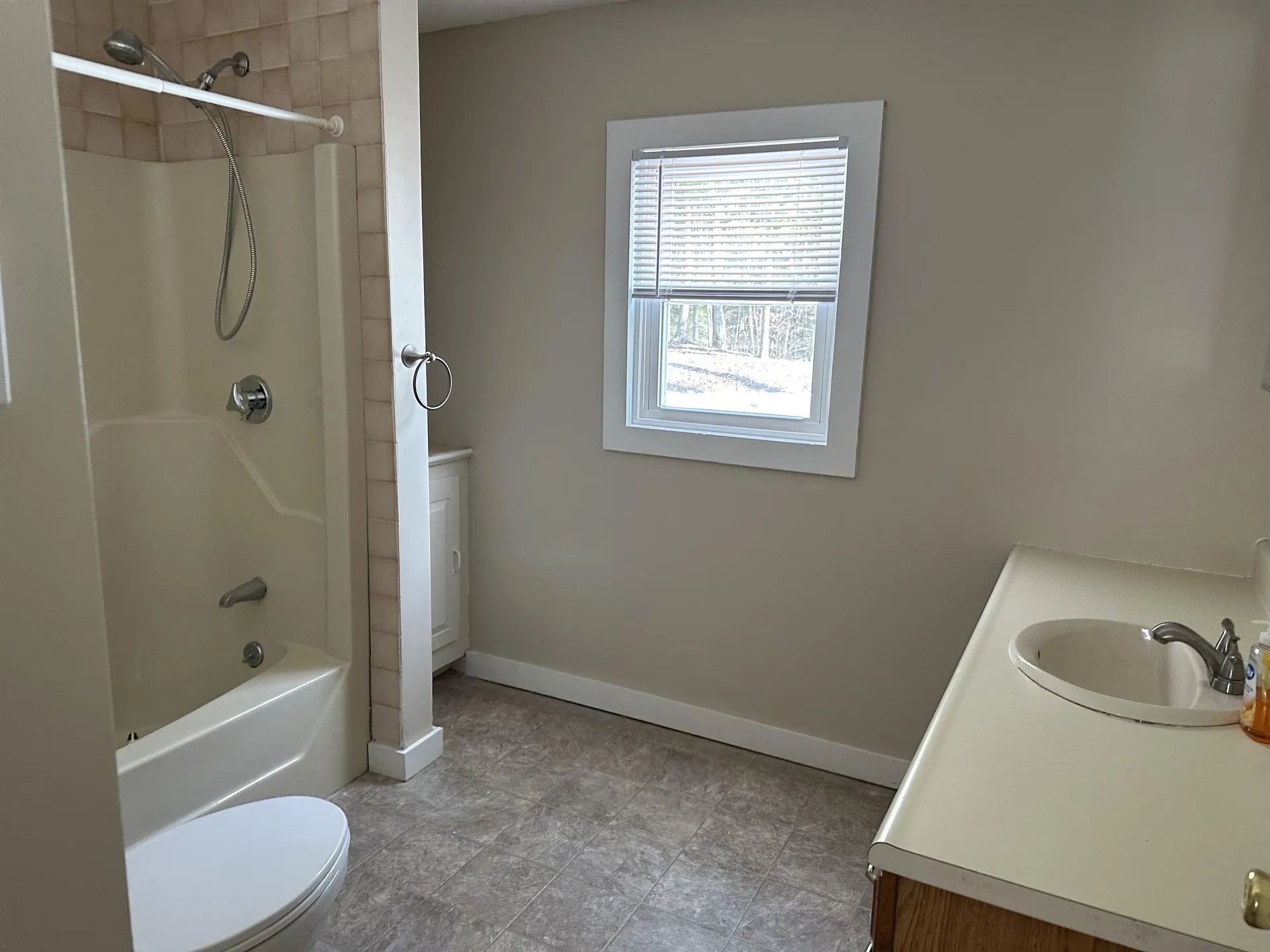 6 Mark Street Jaffrey NH 03452