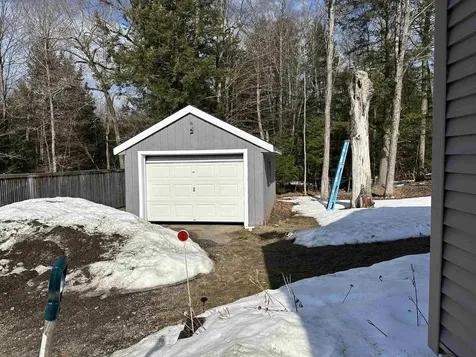 6 Mark Street Jaffrey NH 03452