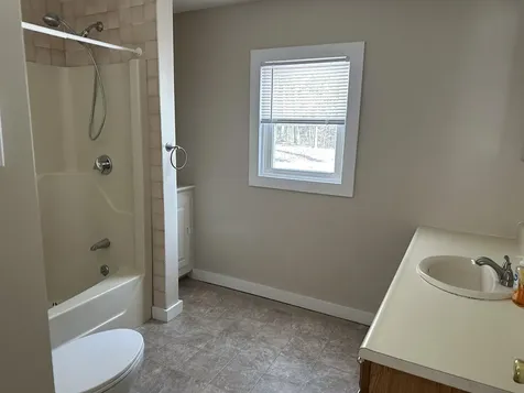 6 Mark Street Jaffrey NH 03452