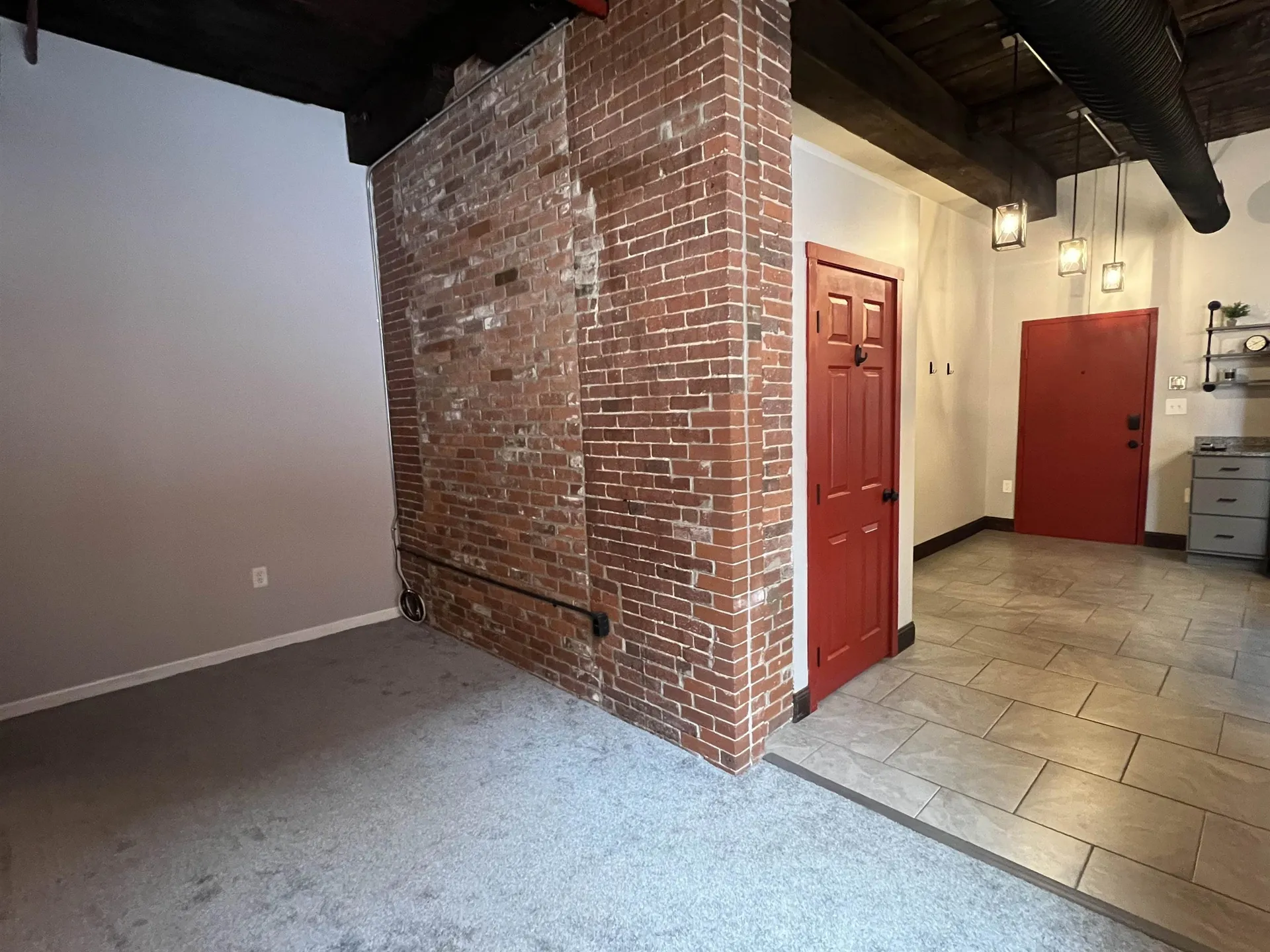 470 Silver Street Manchester NH 03103