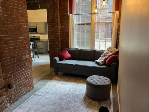 470 Silver Street Manchester NH 03103
