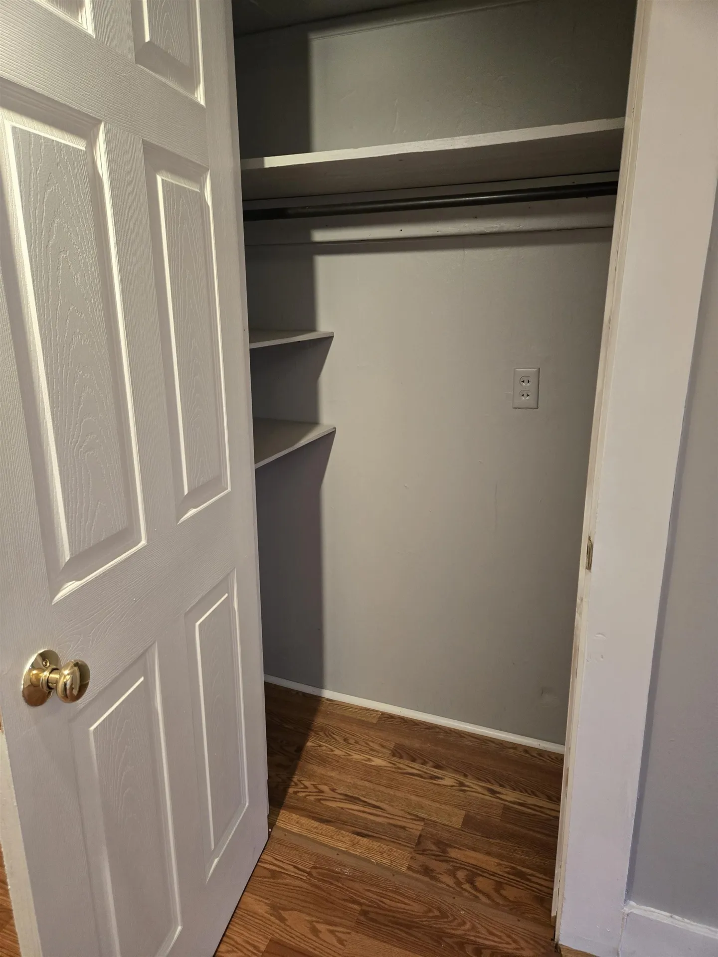 207 Pine Street Nashua NH 03060