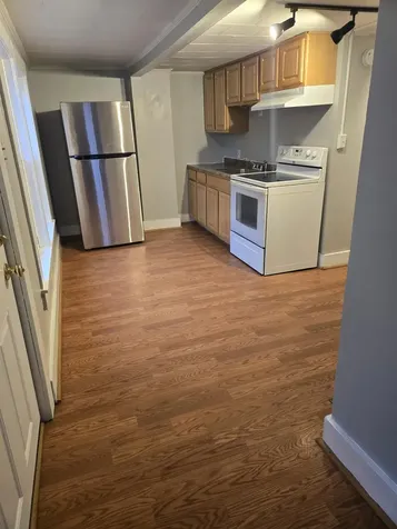 207 Pine Street Nashua NH 03060