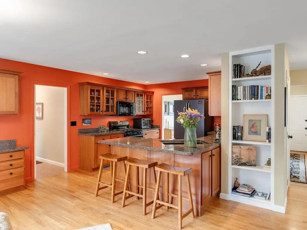 183 Stonegate Lane Shelburne VT 05482