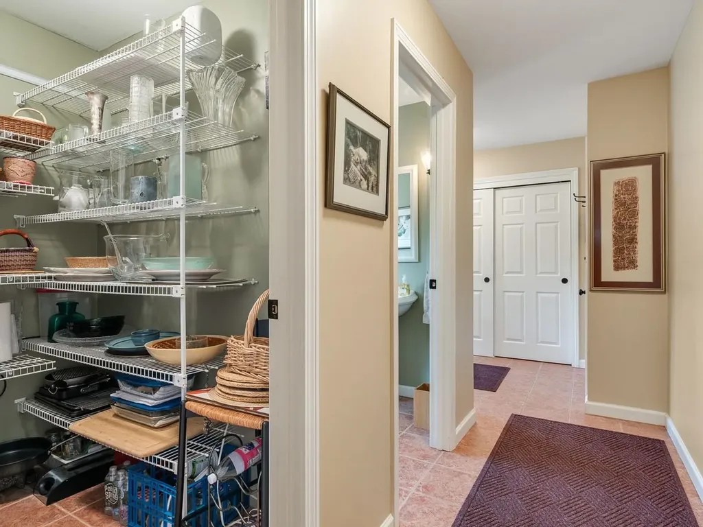 183 Stonegate Lane Shelburne VT 05482