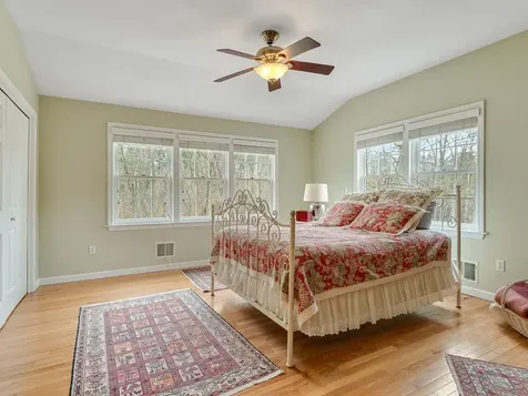 183 Stonegate Lane Shelburne VT 05482