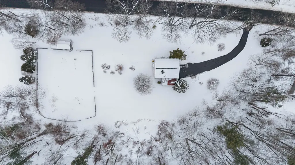 52 Windham Depot Road Derry NH 03038