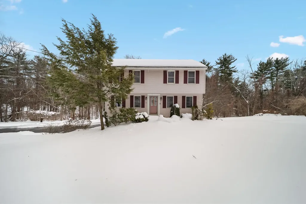 52 Windham Depot Road Derry NH 03038