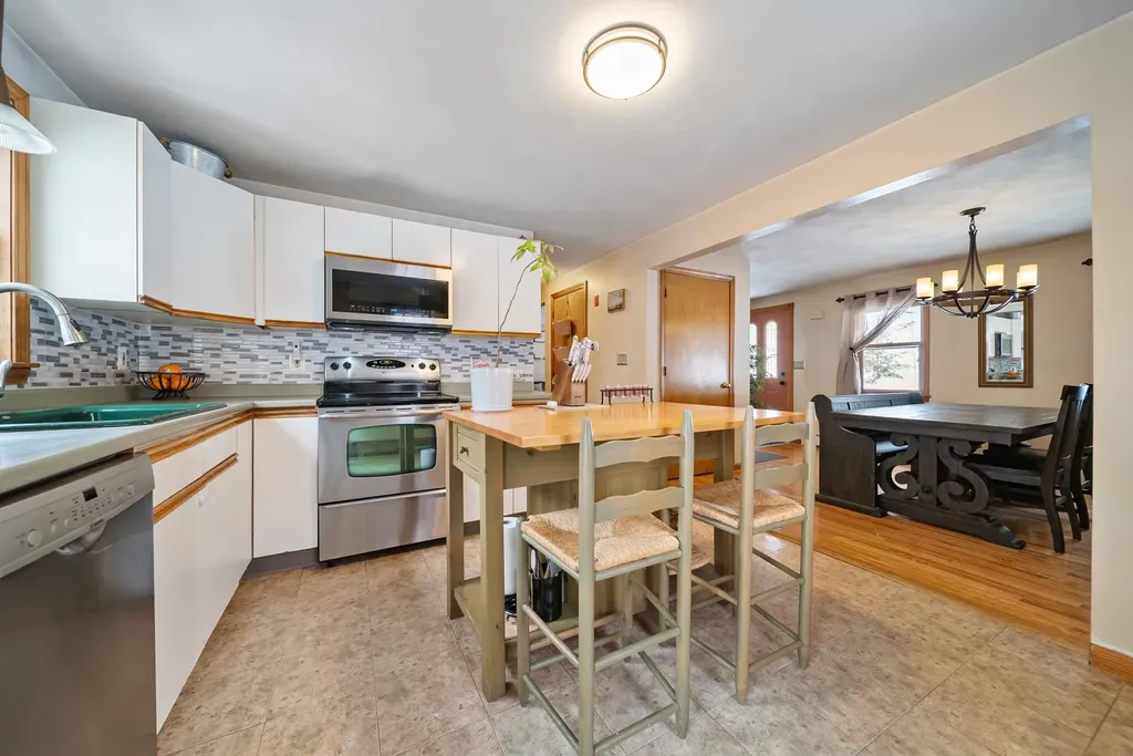 52 Windham Depot Road Derry NH 03038