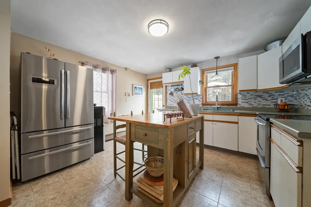 52 Windham Depot Road Derry NH 03038