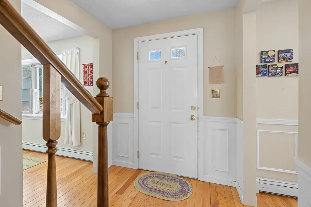 6 Wyeth Farm Circle Lebanon NH 03784