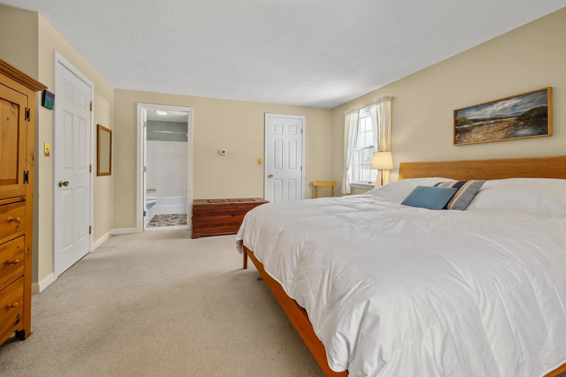 6 Wyeth Farm Circle Lebanon NH 03784