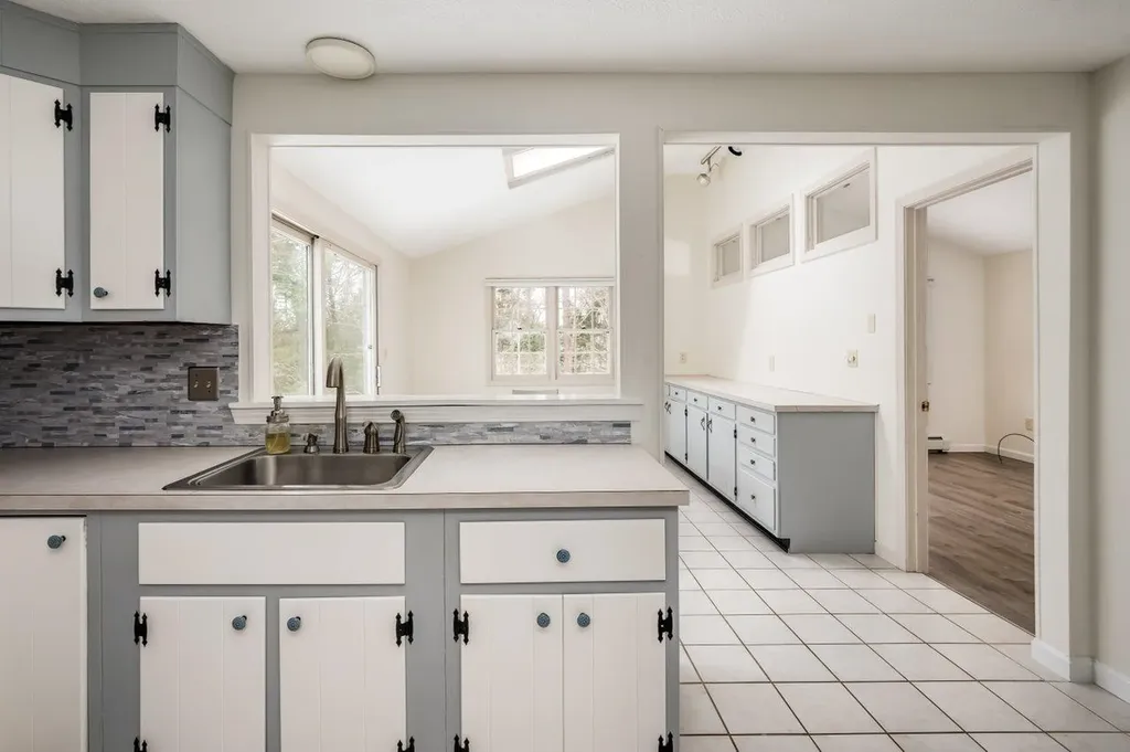 4 Ffrost Drive Durham NH 03824