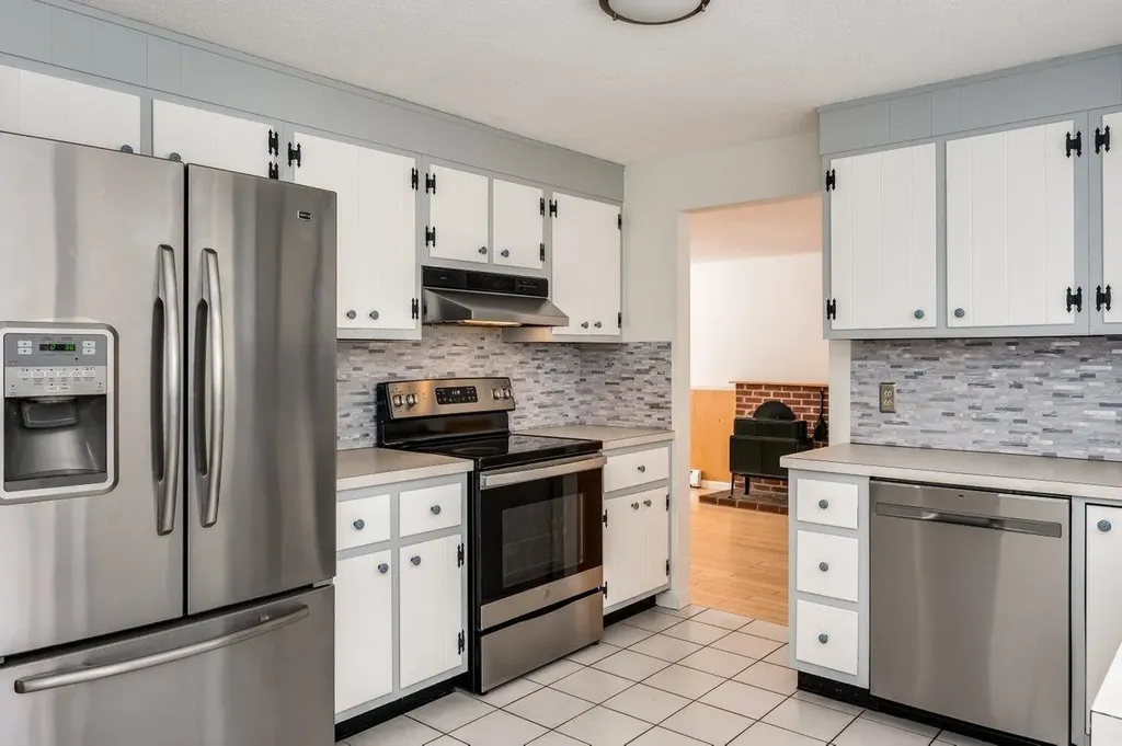 4 Ffrost Drive Durham NH 03824