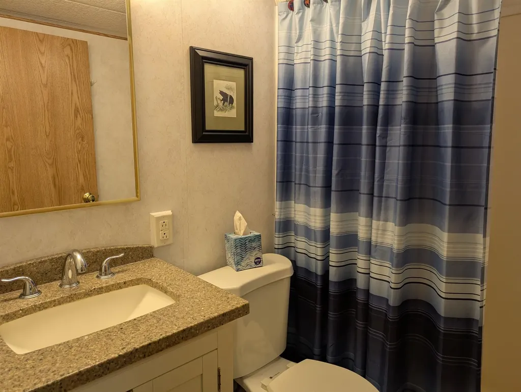 34 Upper Meadows Road Holderness NH 03245