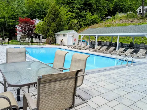 34 Upper Meadows Road Holderness NH 03245