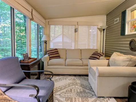 34 Upper Meadows Road Holderness NH 03245