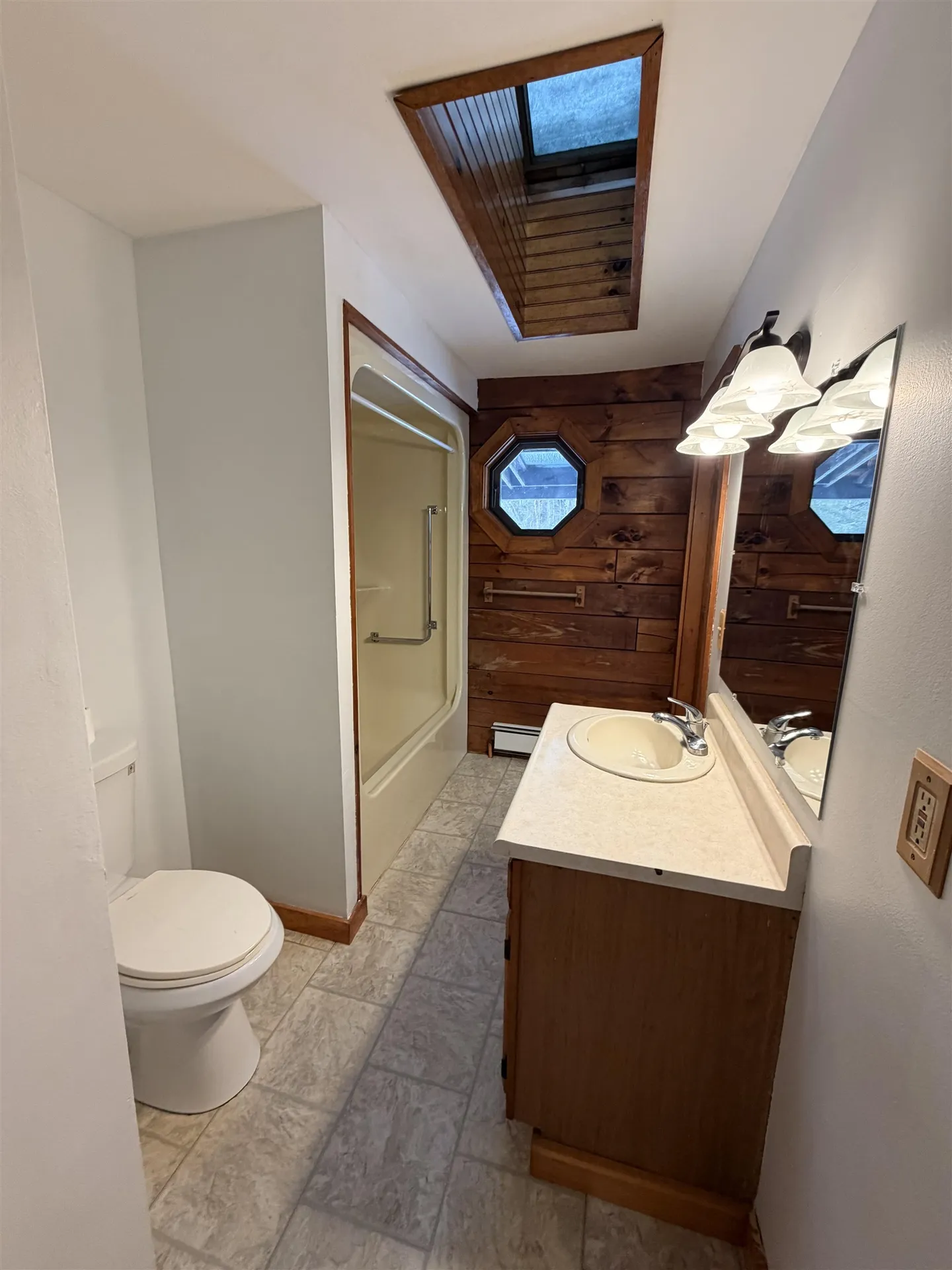 982 Ten Rod Road Farmington NH 03835