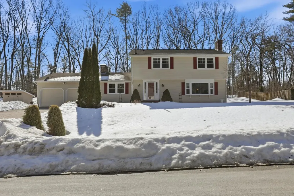 10 Todd Road Nashua NH 03064