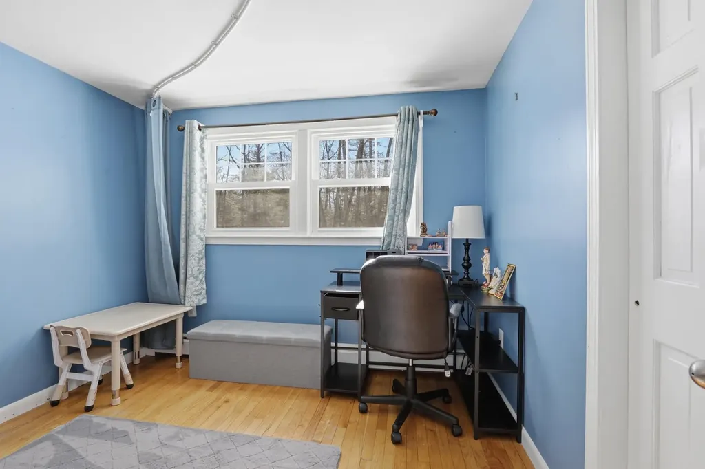 10 Todd Road Nashua NH 03064