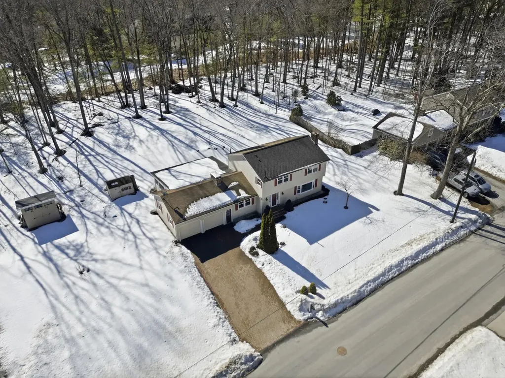 10 Todd Road Nashua NH 03064
