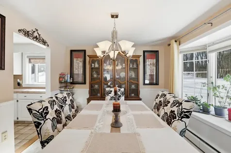 10 Todd Road Nashua NH 03064